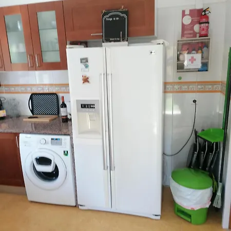 Semesterbostad Lagoa House Albufeira *